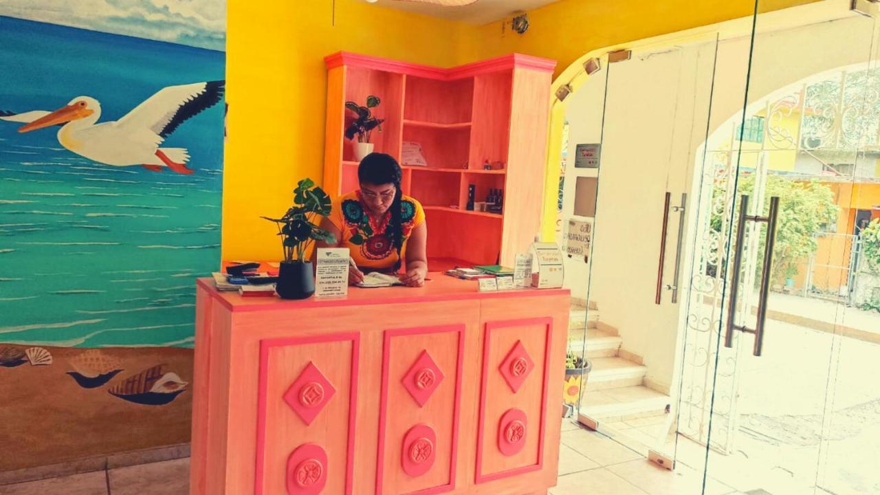 Hotel Esmeralda تامبيكو المظهر الخارجي الصورة
