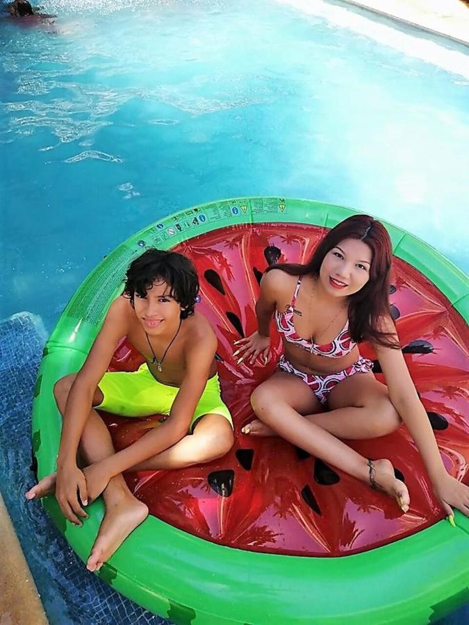 Hotel Esmeralda تامبيكو المظهر الخارجي الصورة