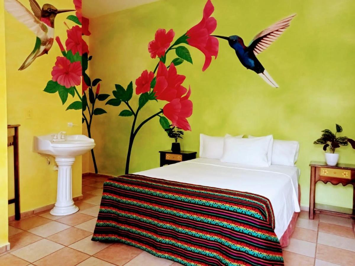 Hotel Esmeralda تامبيكو المظهر الخارجي الصورة