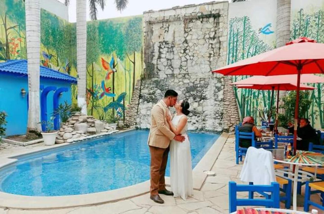 Hotel Esmeralda تامبيكو المظهر الخارجي الصورة