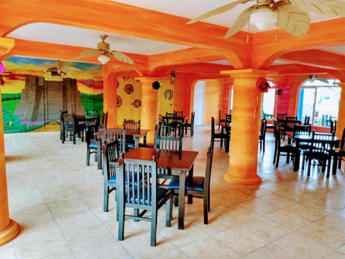 Hotel Esmeralda تامبيكو المظهر الخارجي الصورة