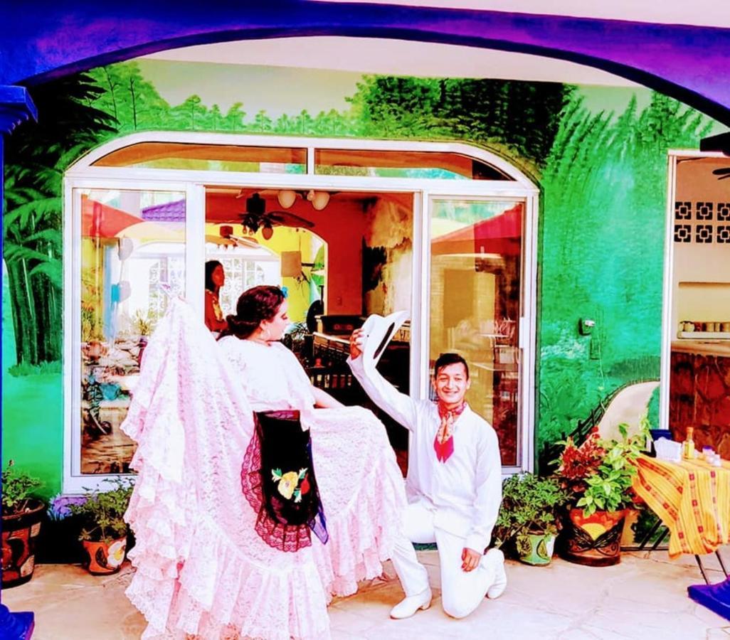 Hotel Esmeralda تامبيكو المظهر الخارجي الصورة